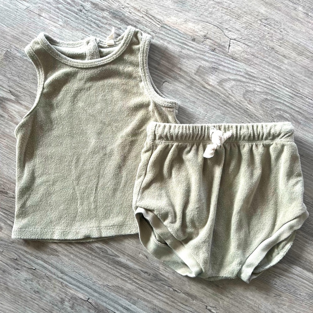 Quincy Mae two piece set